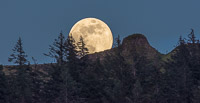 Moon Rises in the Columbia Gorge